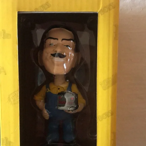 PEPBOYS Bobble Head Set- Many, Moe & Jack Limited Edition 5” tall hand painted - Picture 10 of 11